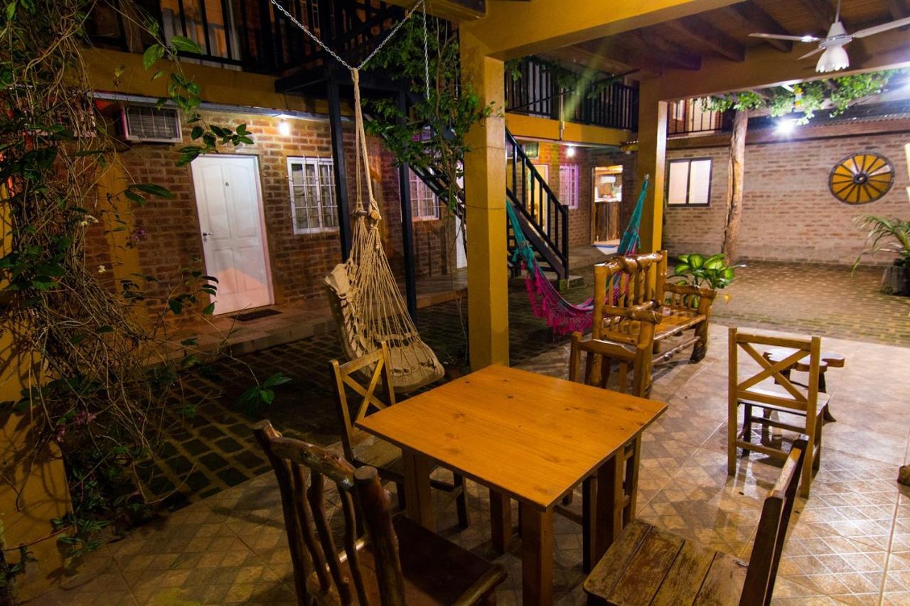 Posada Los Tajibos Пуэрто-Игуасу Экстерьер фото